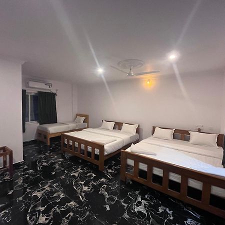 Anand Beach Guesthouse By Moonrocks Mahabalipuram Exterior foto